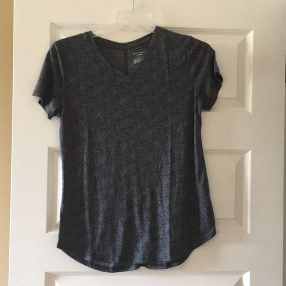 3 NWT TEK Gear Dry TEK Shirts! - Picture 6 of 7